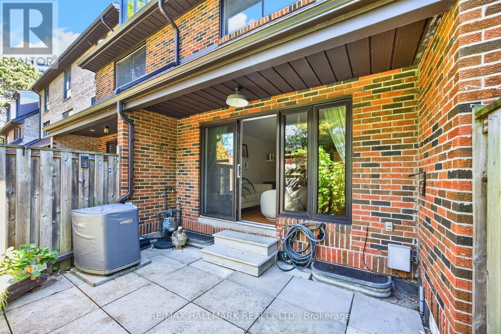 15 - 30 LIVINGSTON ROAD