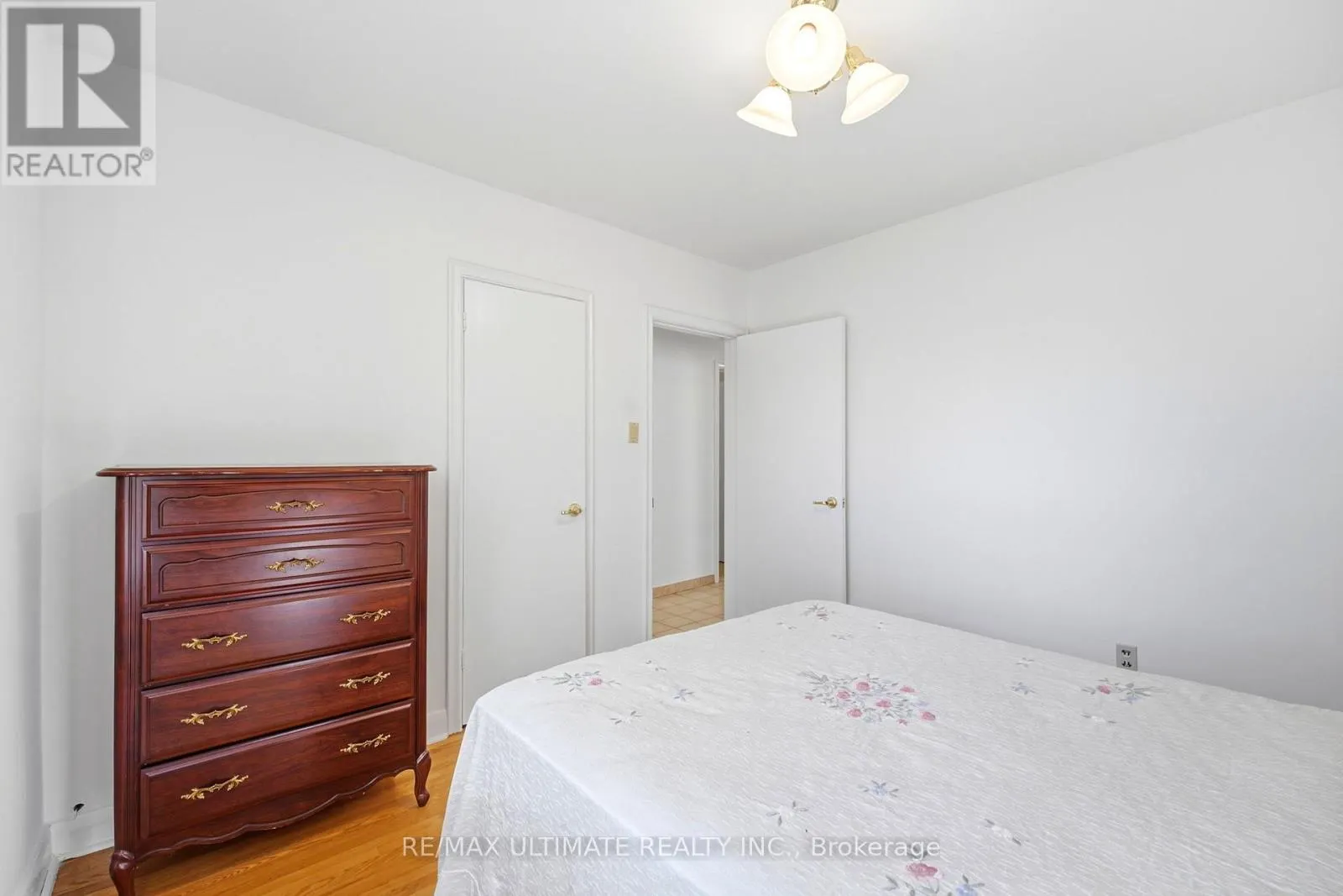 21 TULIP DRIVE