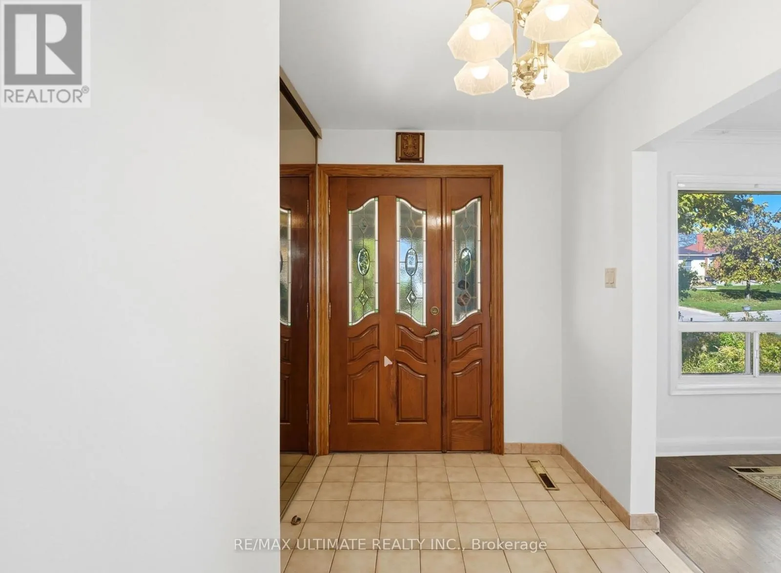 21 TULIP DRIVE