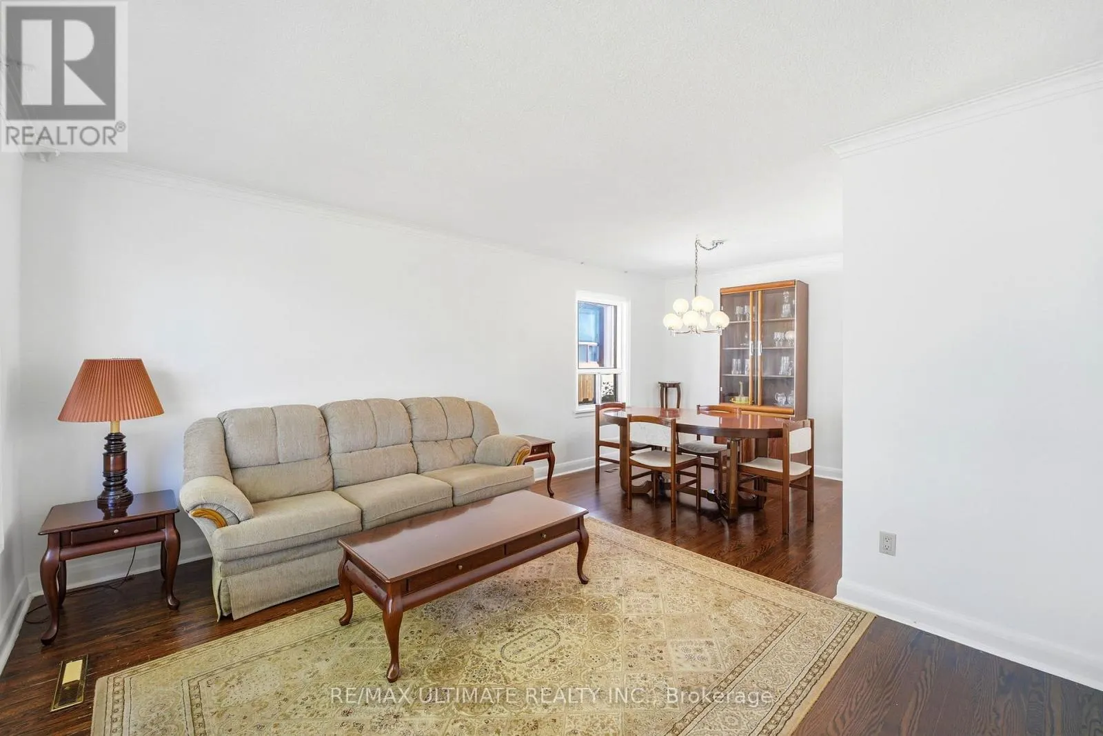 21 TULIP DRIVE