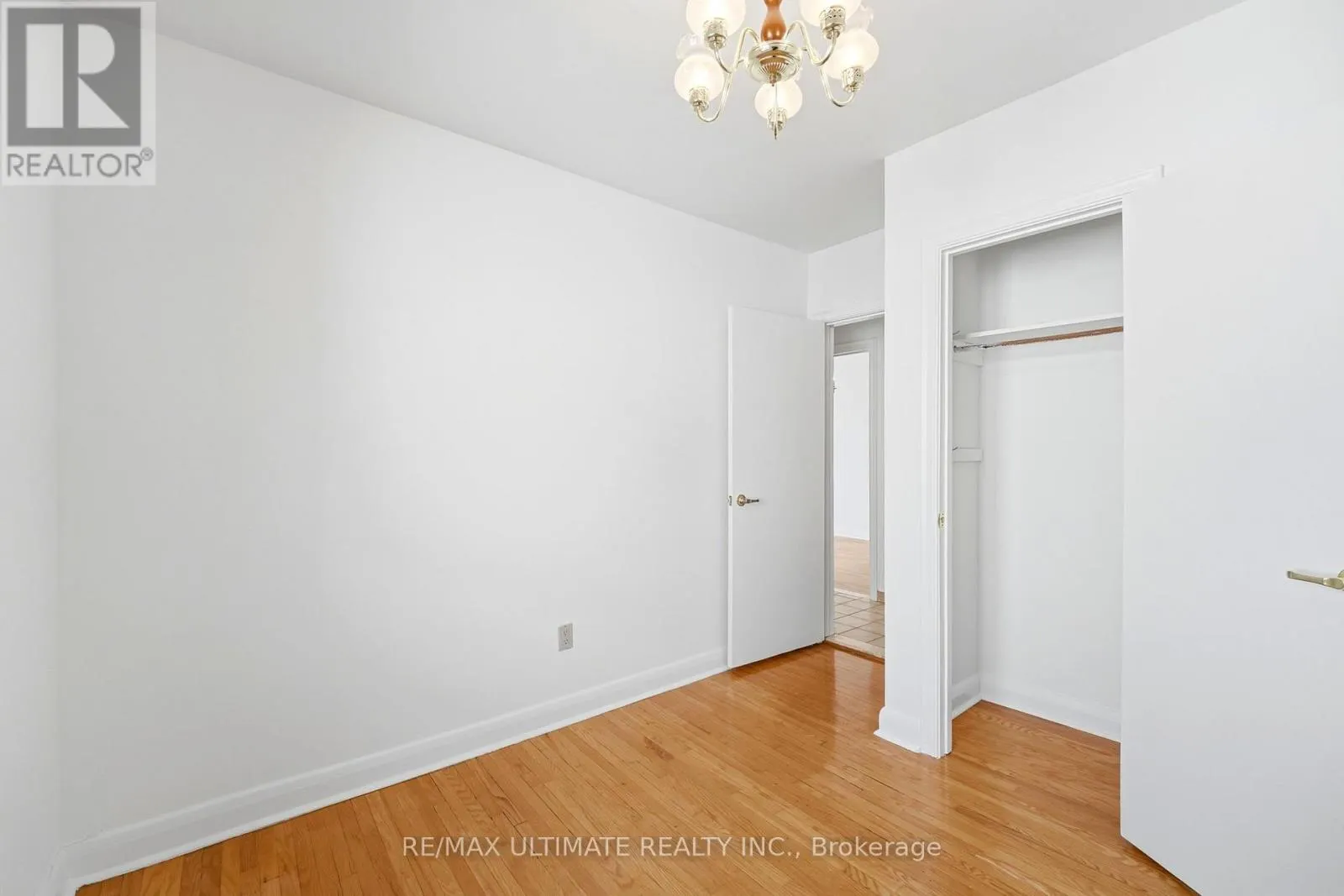 21 TULIP DRIVE