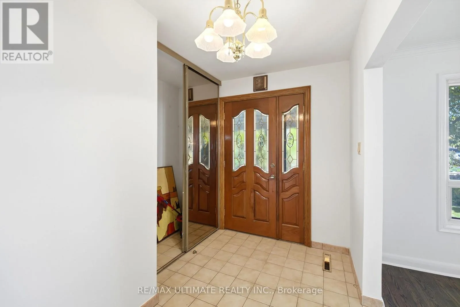 21 TULIP DRIVE
