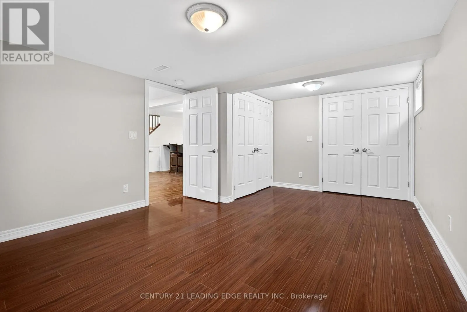 BASEMENT - 303 ROSSLAND ROAD W