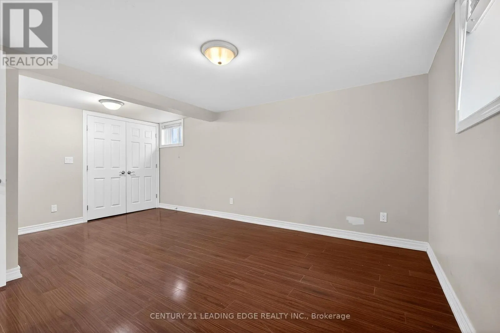 BASEMENT - 303 ROSSLAND ROAD W
