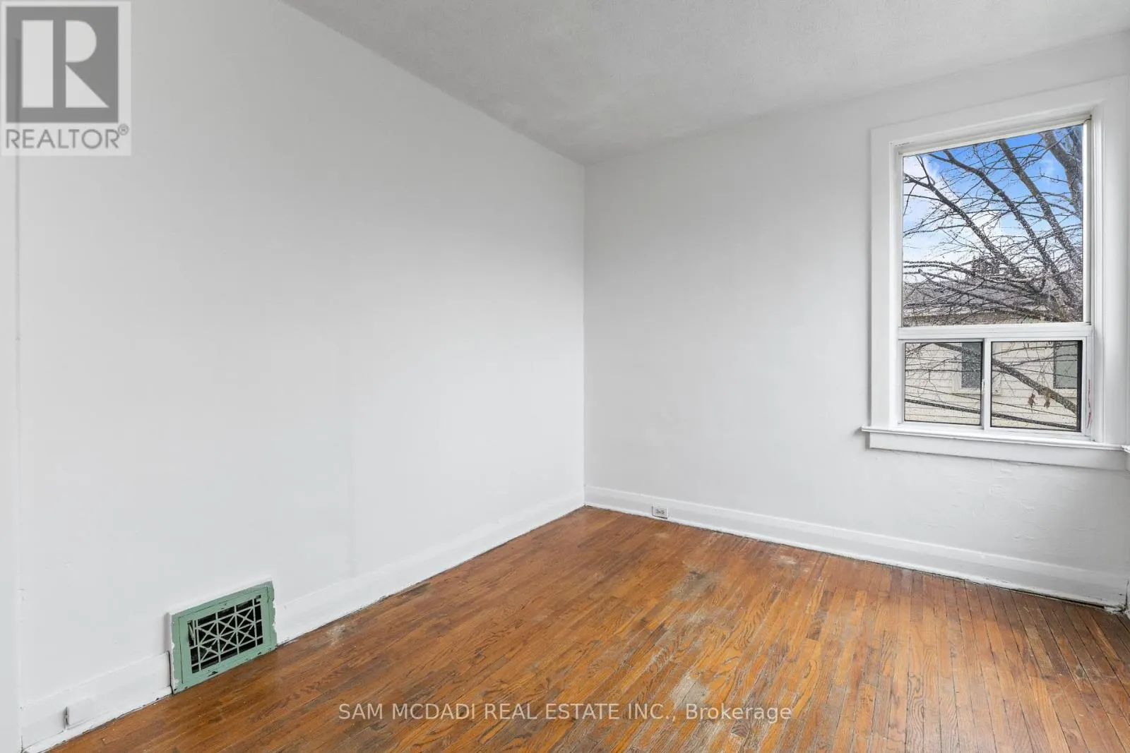 259 MILVERTON BOULEVARD