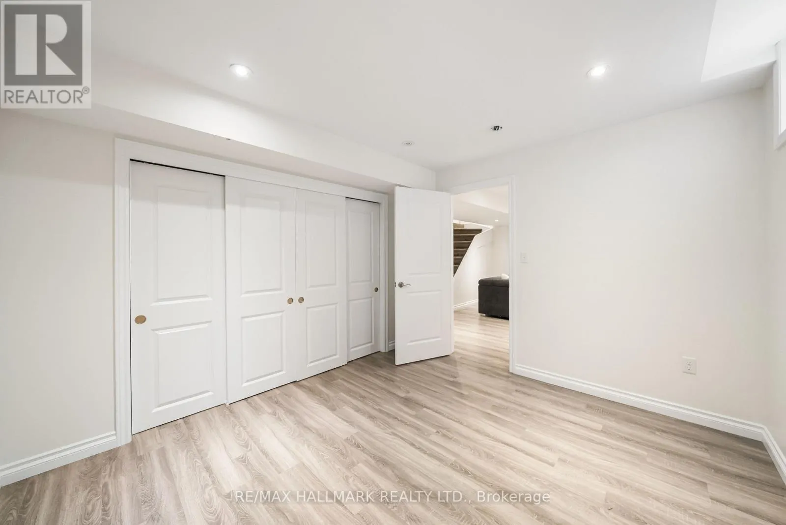 583 FLEETWOOD DRIVE