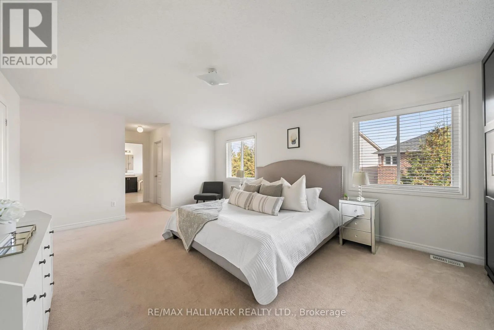 583 FLEETWOOD DRIVE