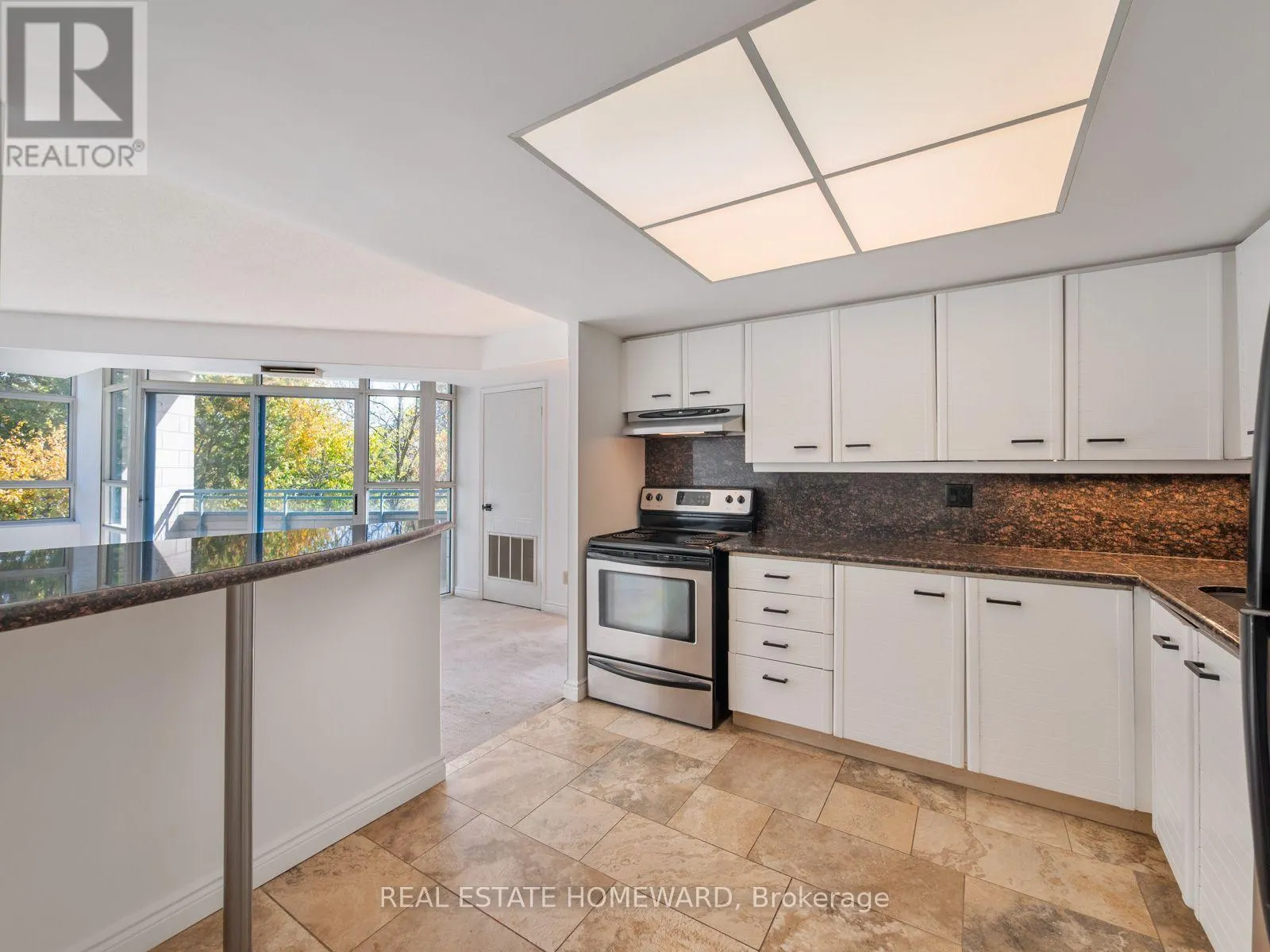 410 - 1093 KINGSTON ROAD