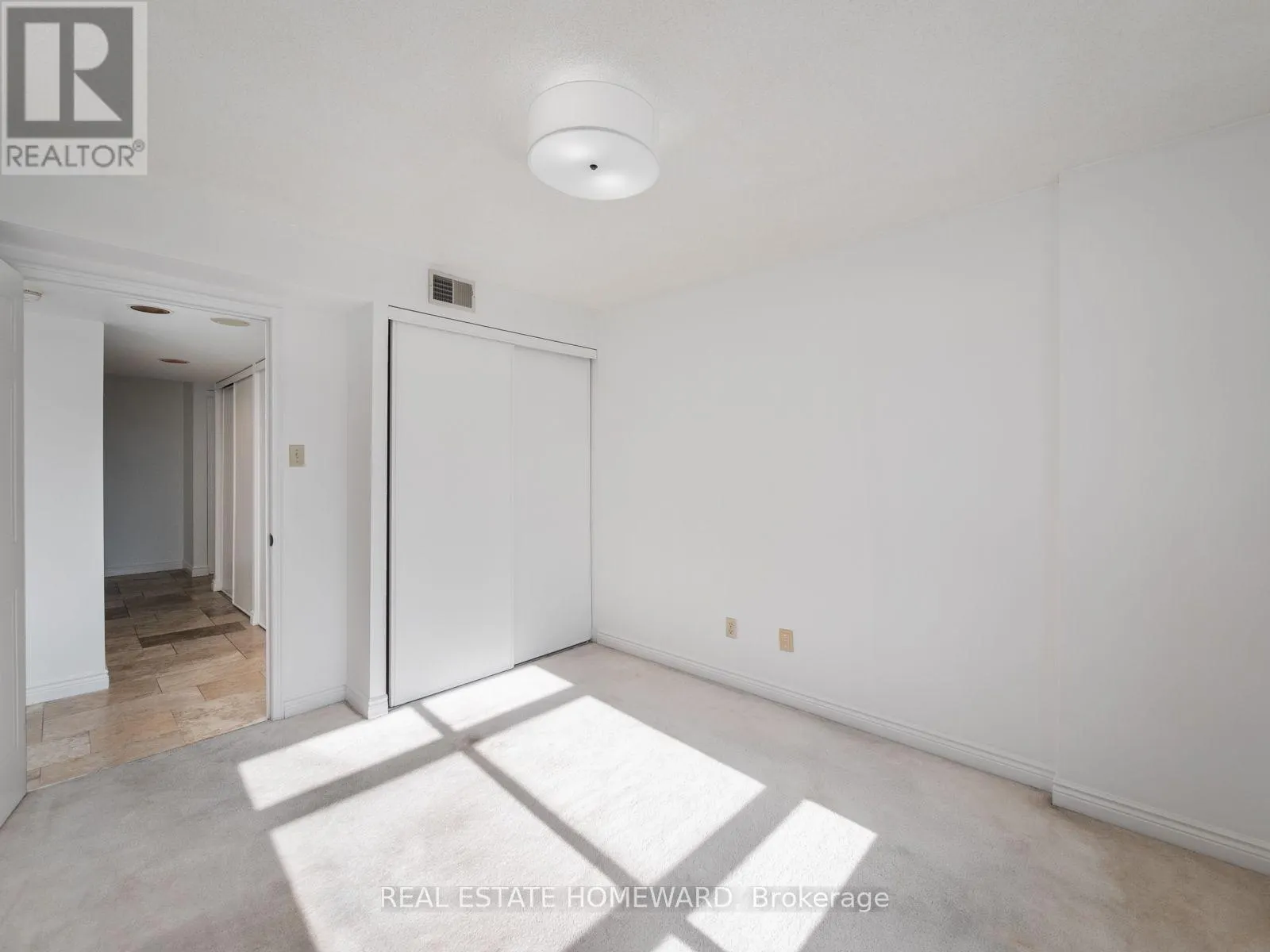 410 - 1093 KINGSTON ROAD