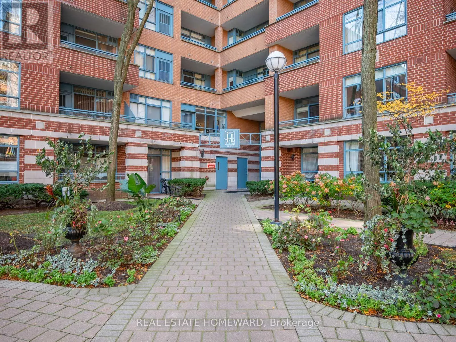 410 - 1093 KINGSTON ROAD