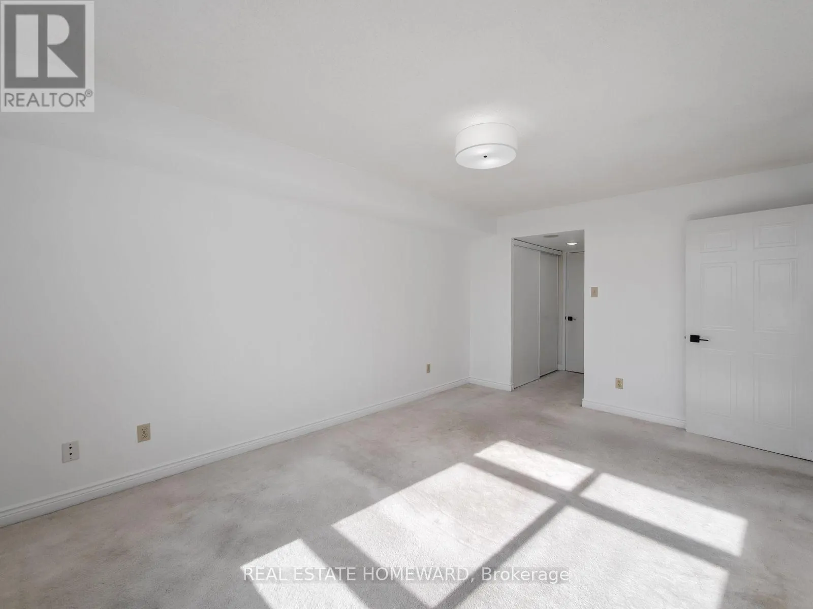 410 - 1093 KINGSTON ROAD
