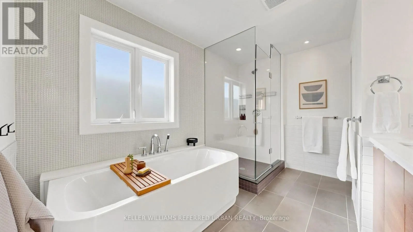 11 CRESTLAND AVENUE