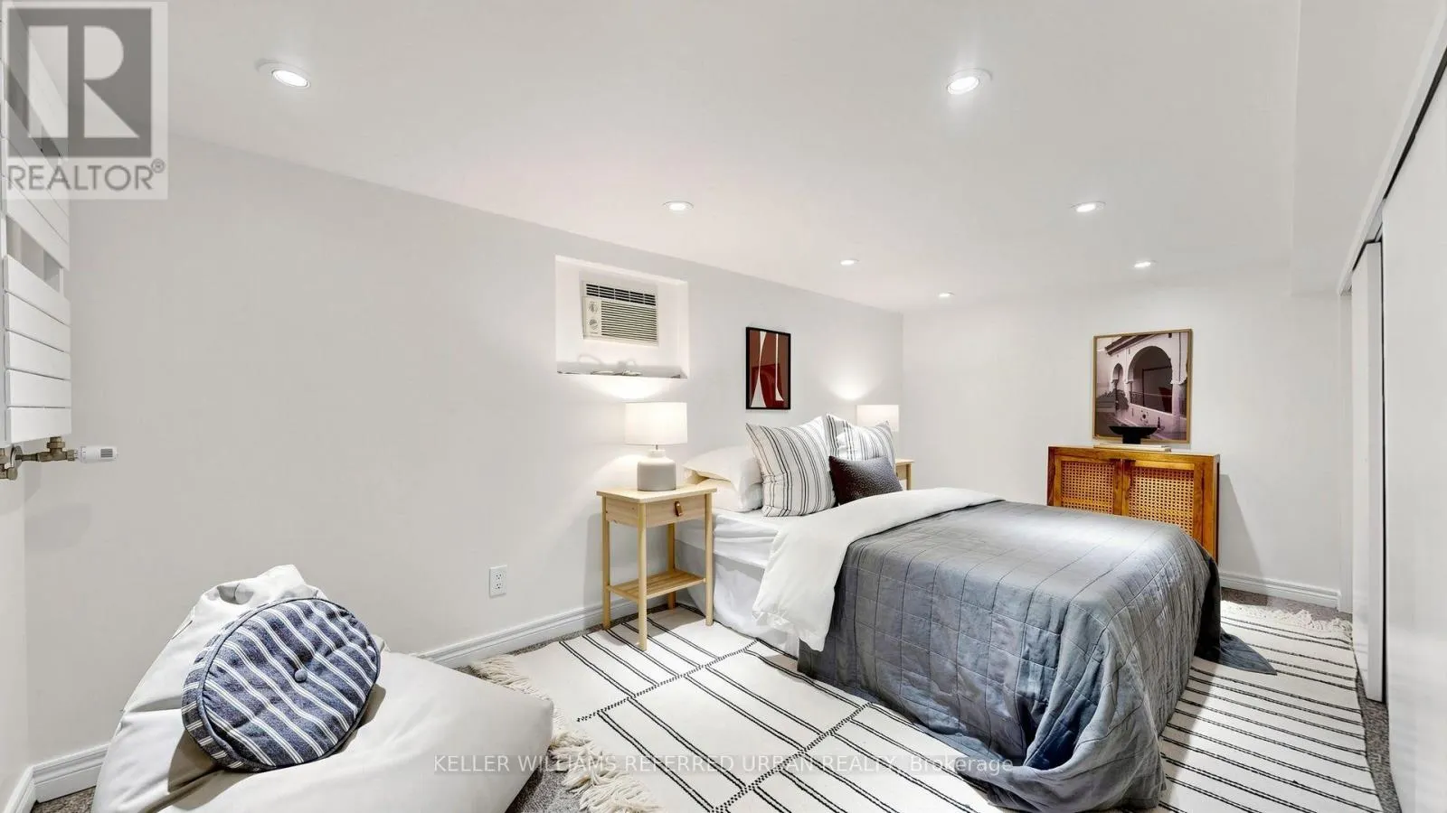 11 CRESTLAND AVENUE