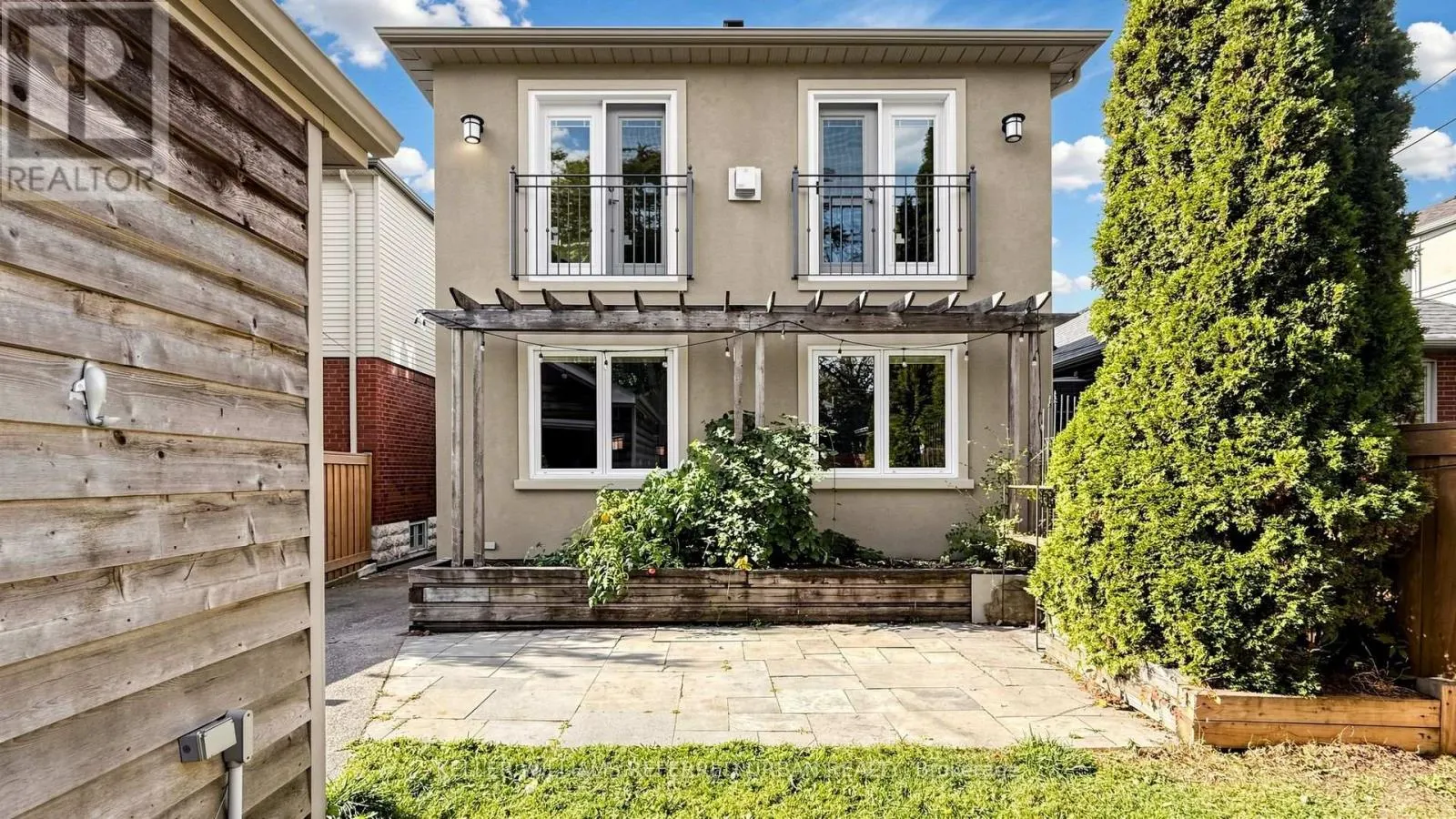 11 CRESTLAND AVENUE