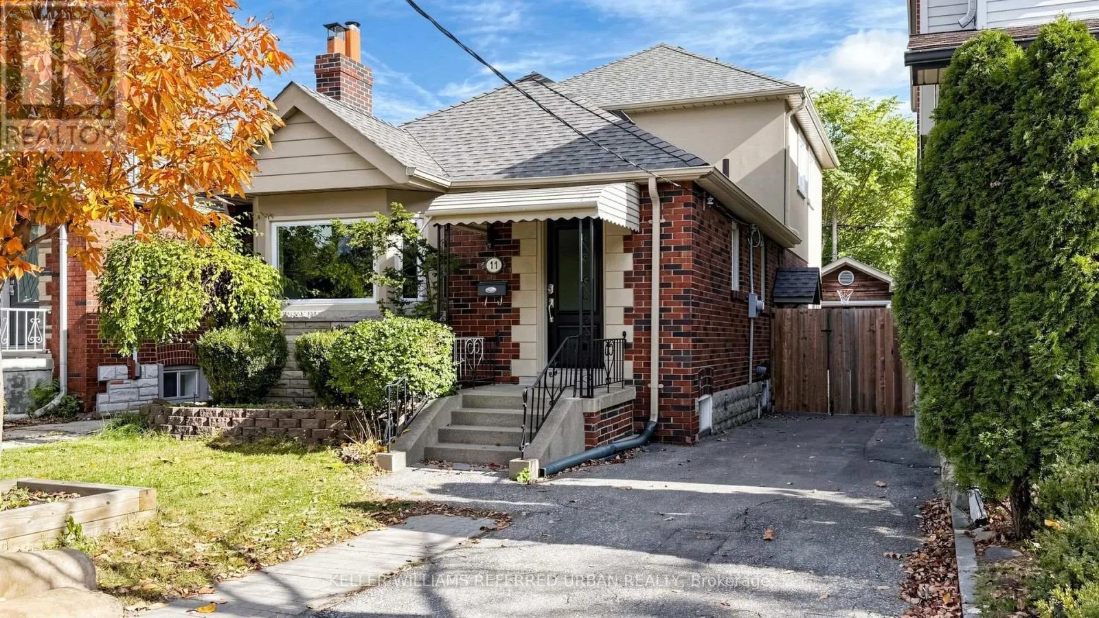 11 CRESTLAND AVENUE