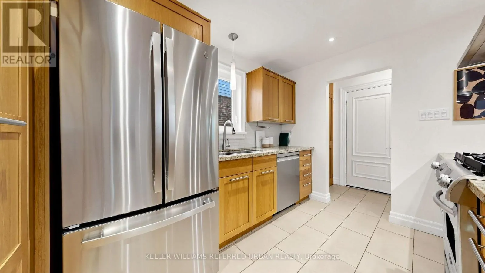 11 CRESTLAND AVENUE