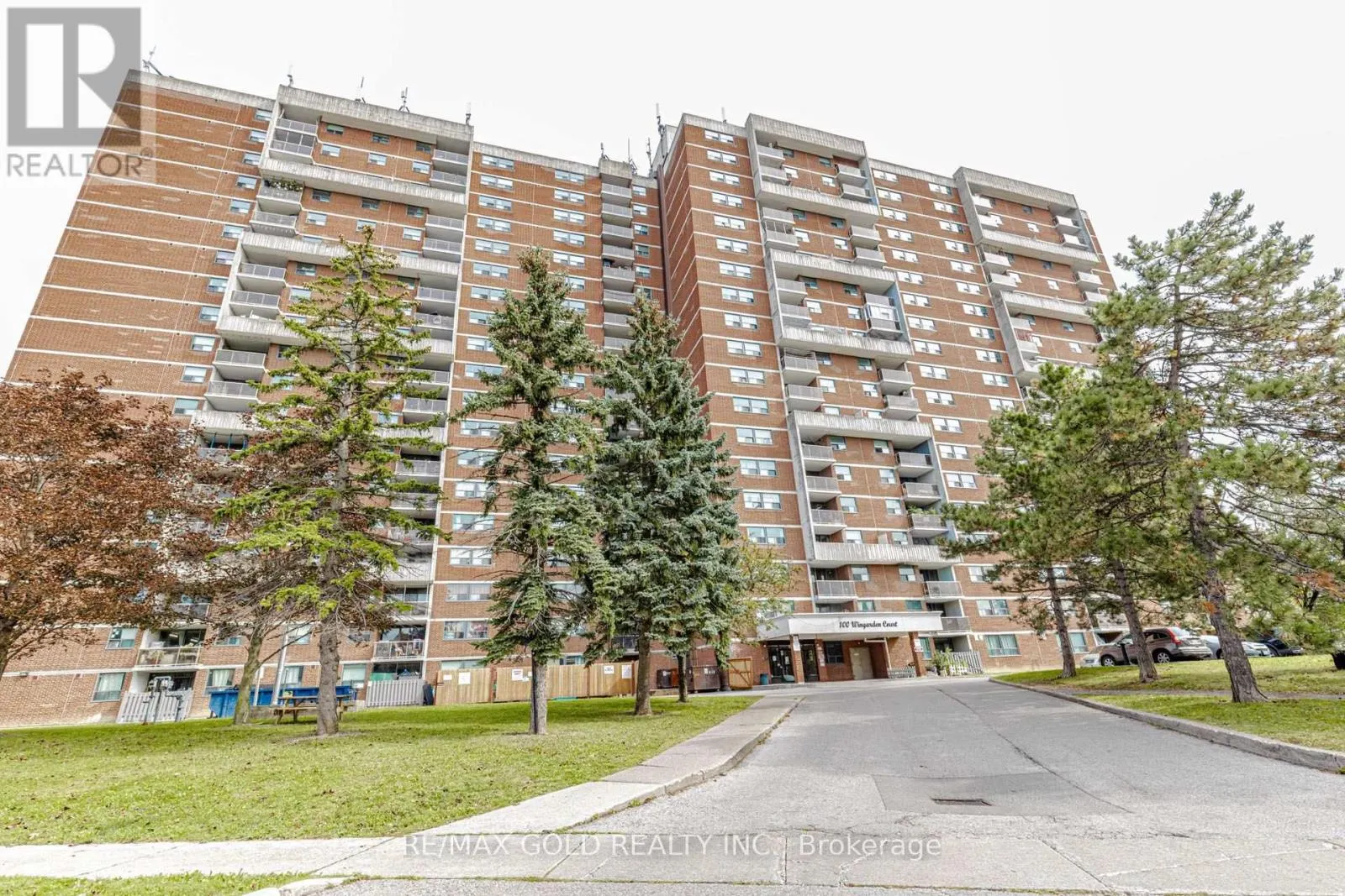 415 - 100 WINGARDEN COURT