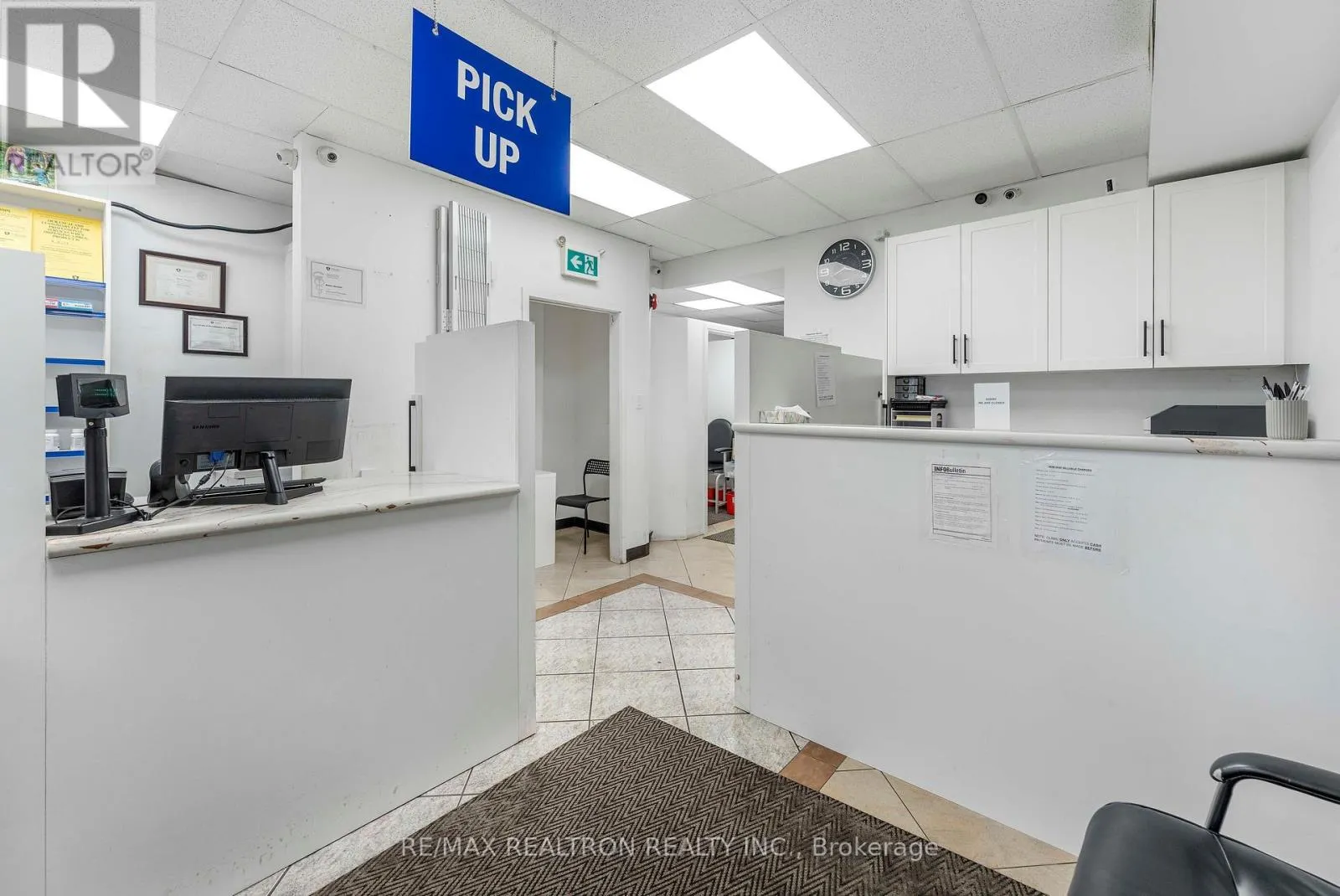 2388 EGLINTON AVENUE