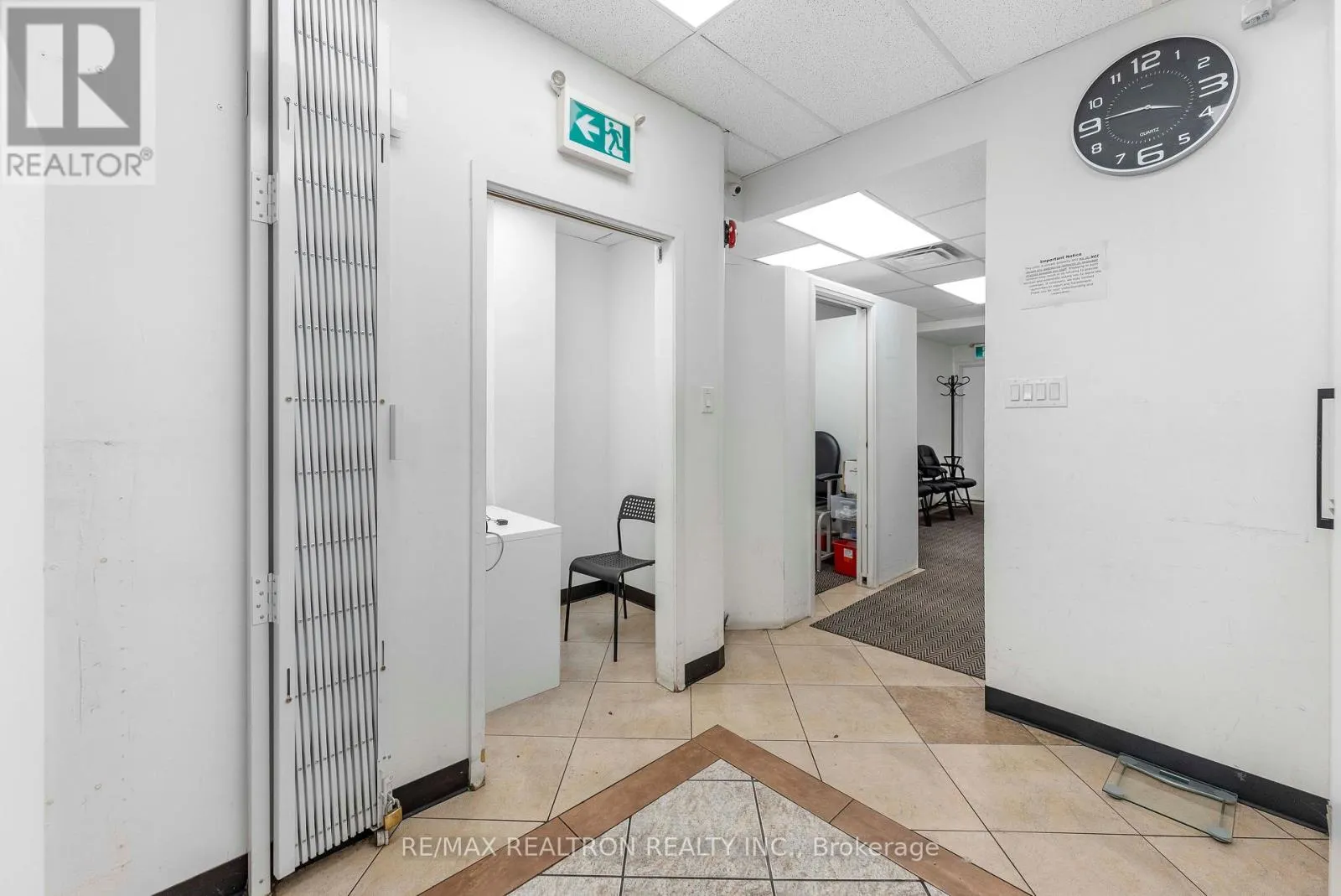 2388 EGLINTON AVENUE
