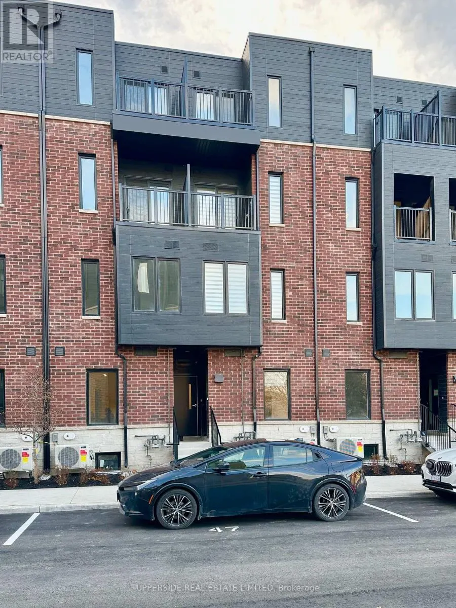 41 - 30 CALAMINT LANE