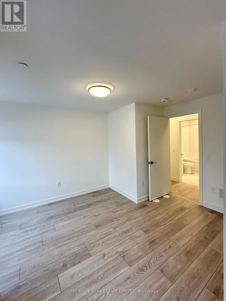 41 - 30 CALAMINT LANE