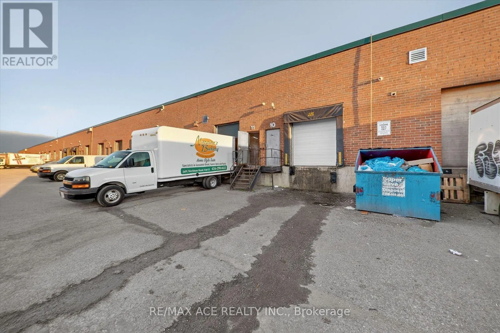 10 - 2691 MARKHAM ROAD