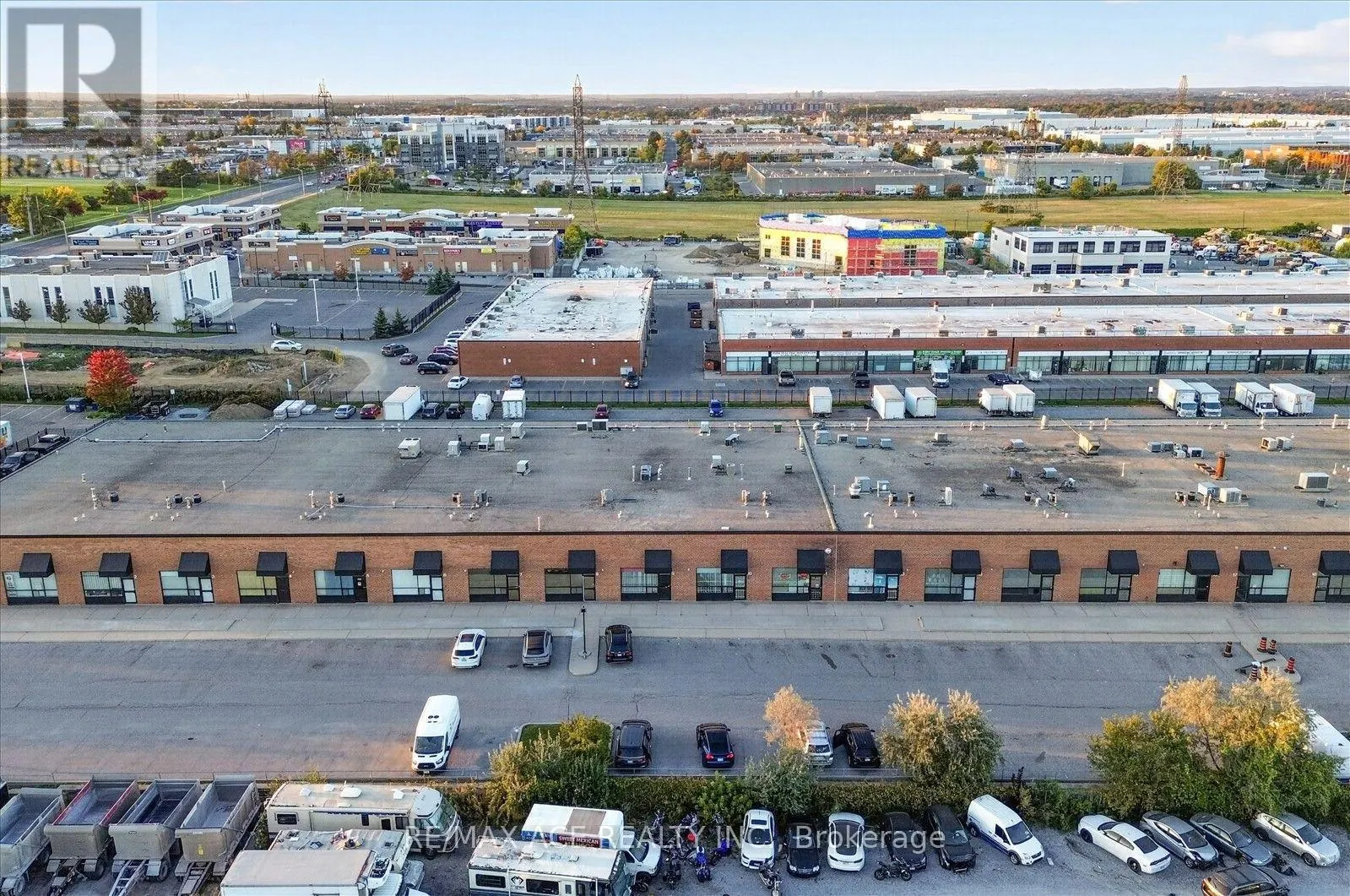 10 - 2691 MARKHAM ROAD