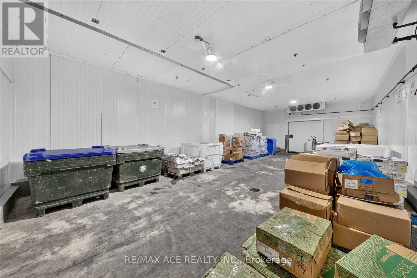 10 - 2691 MARKHAM ROAD