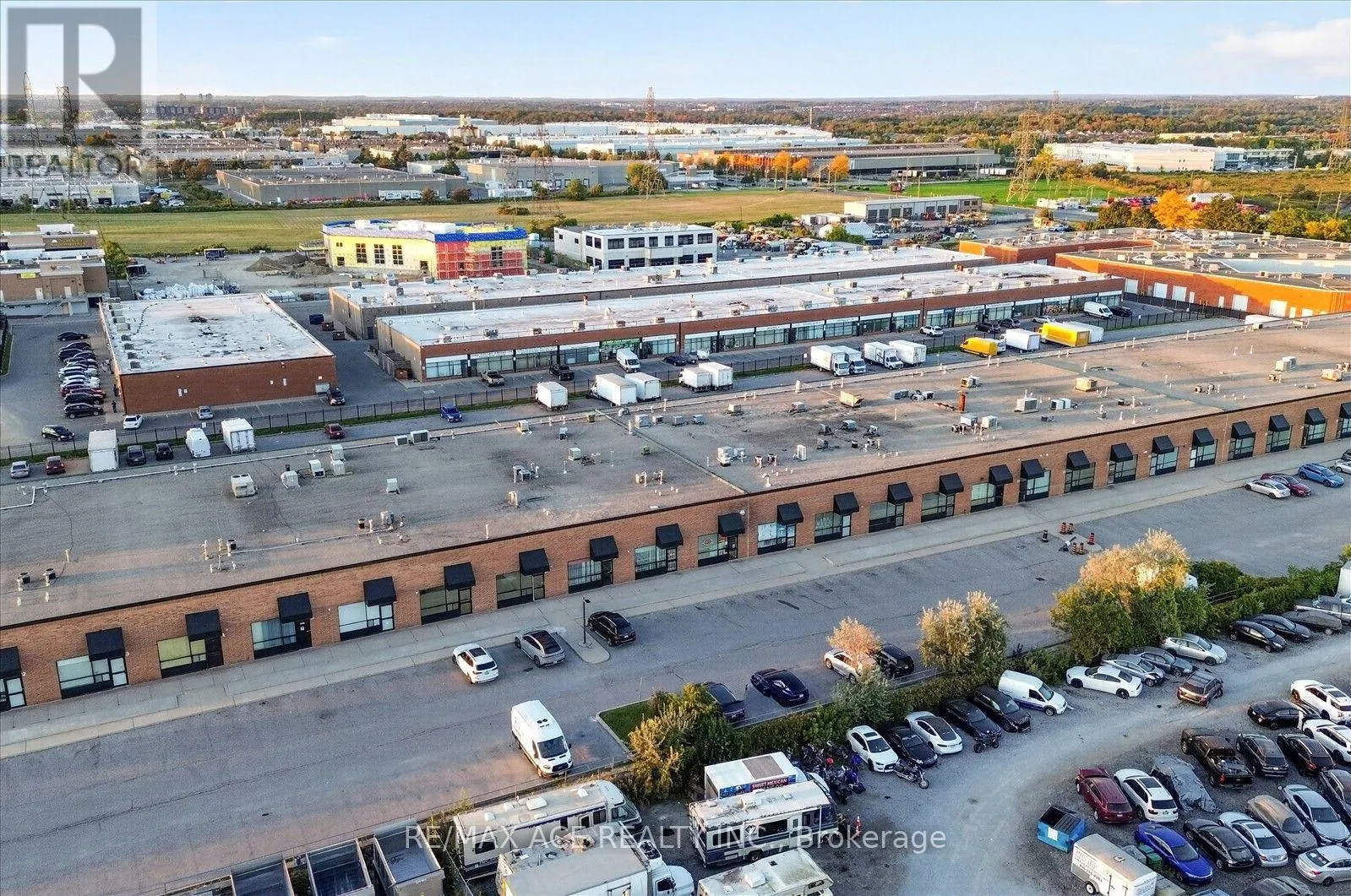 10 - 2691 MARKHAM ROAD