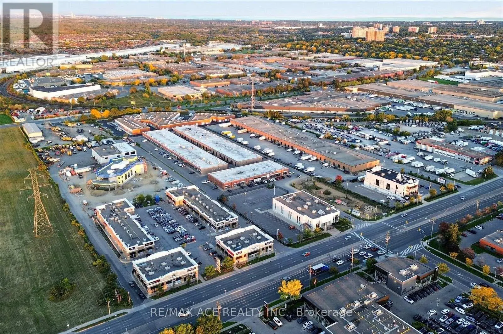 10 - 2691 MARKHAM ROAD