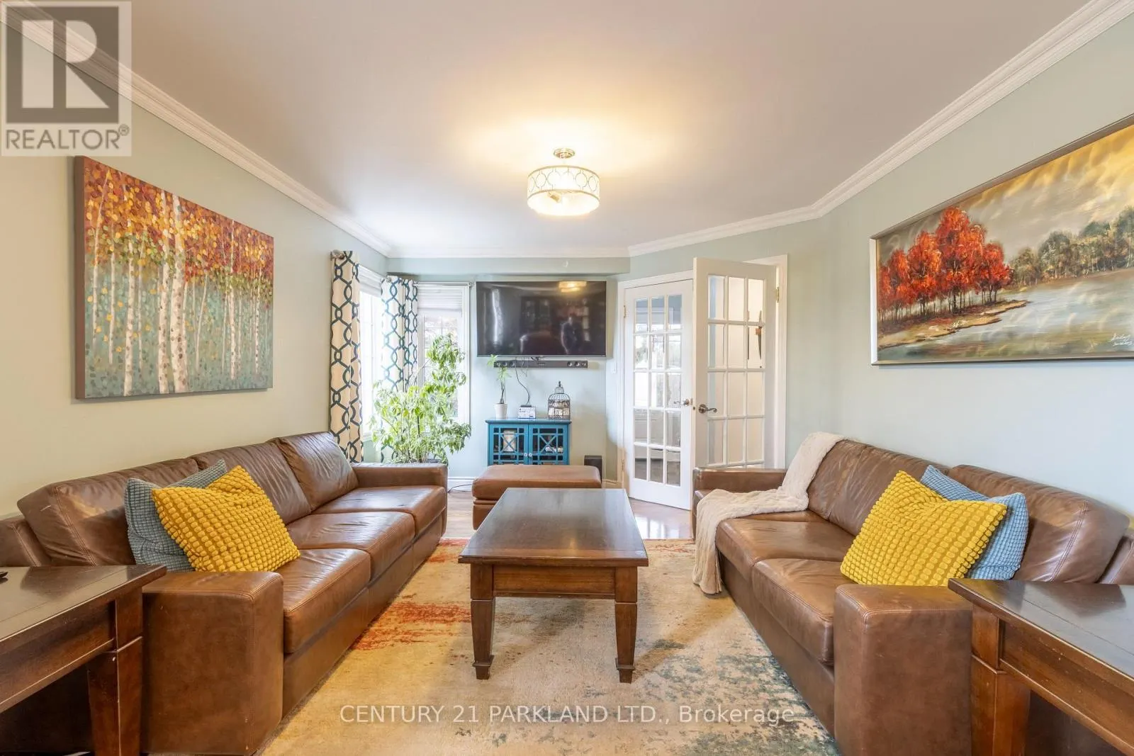 18 NAPIER COURT