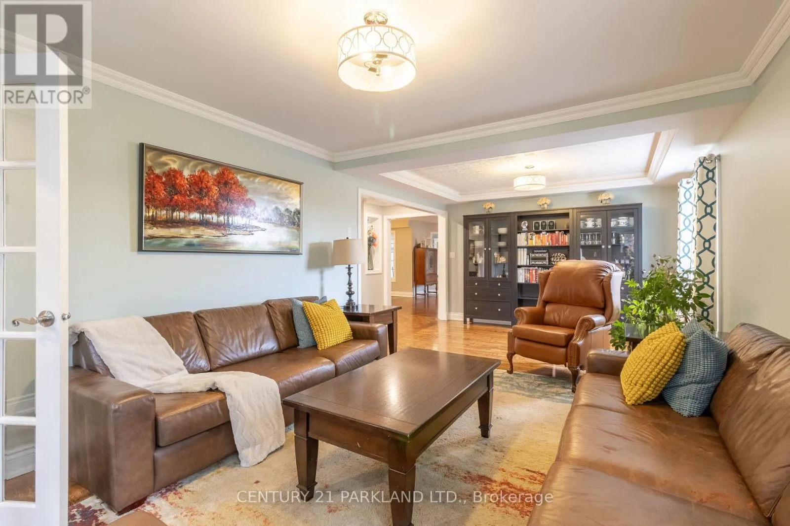 18 NAPIER COURT