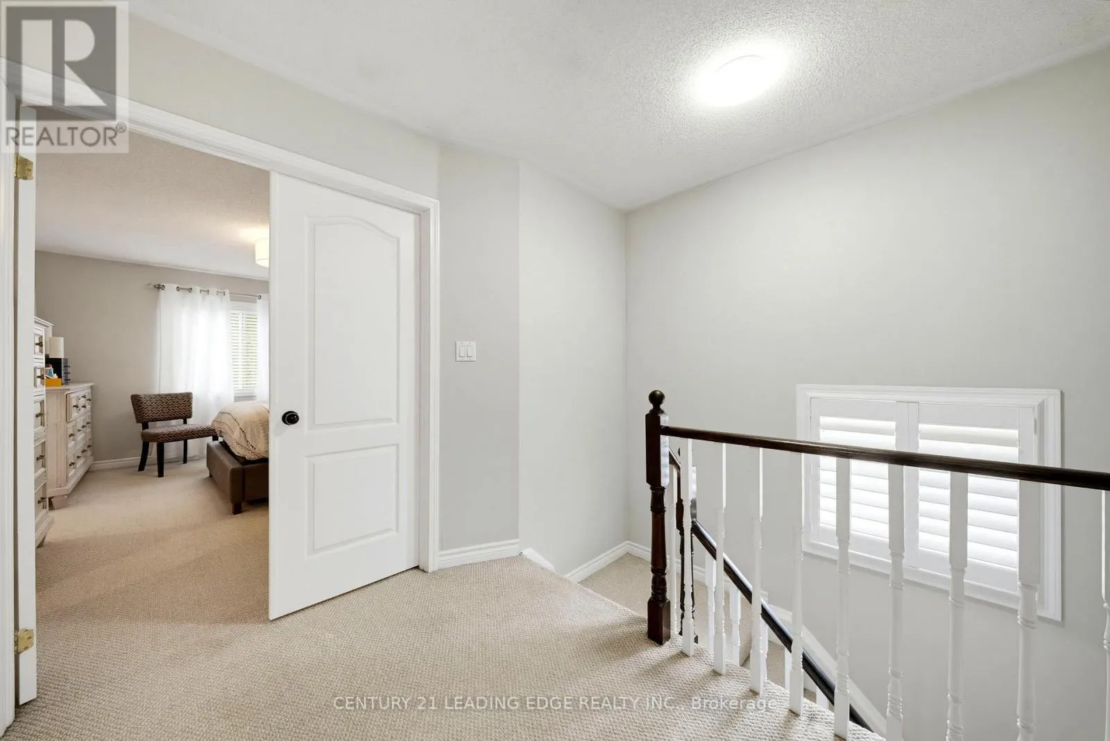 10 DODDS SQUARE