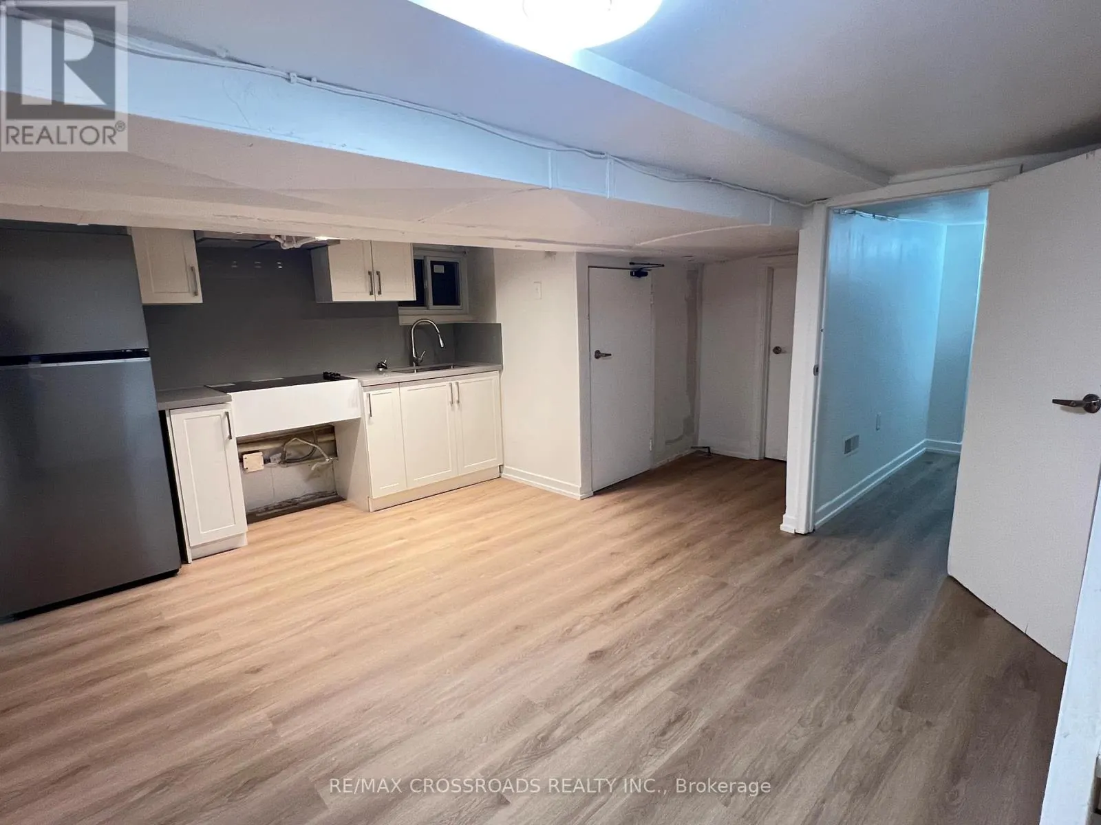 BASEMENT - 82 CURZON STREET