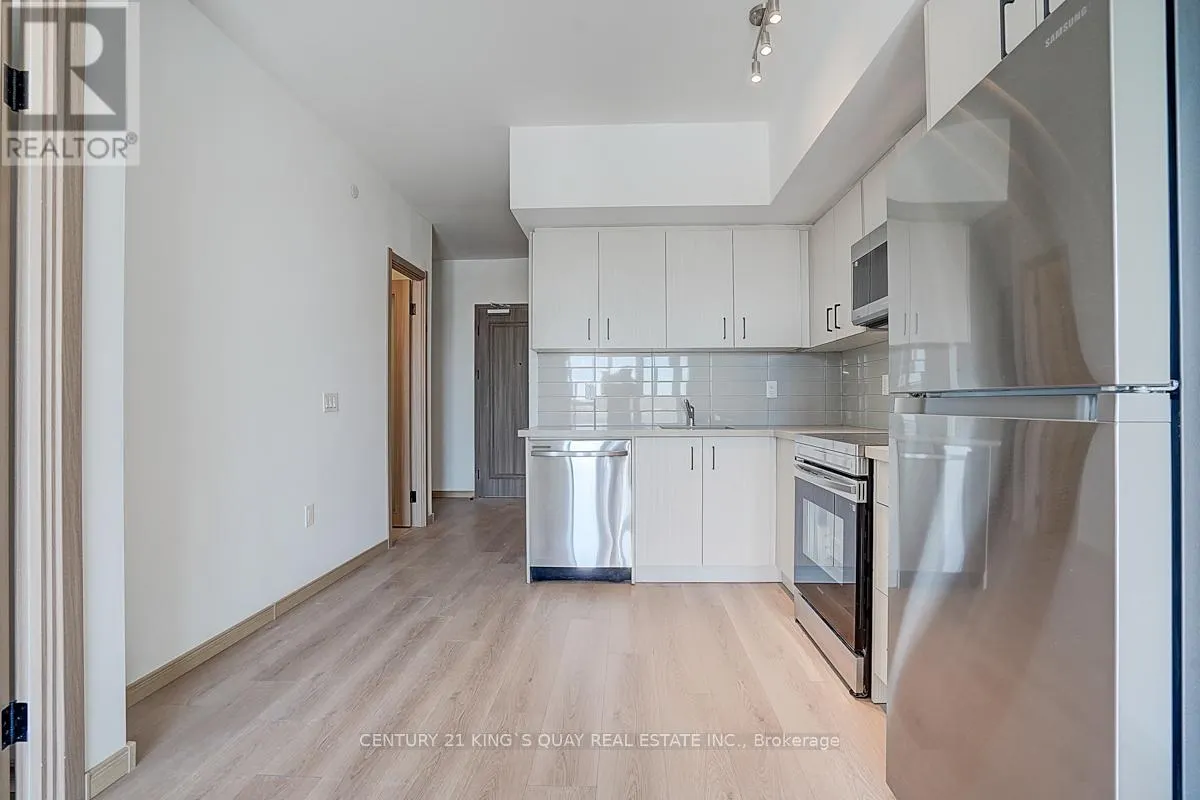 911 - 3421 SHEPPARD AVENUE E