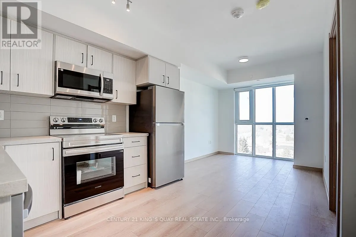 911 - 3421 SHEPPARD AVENUE E