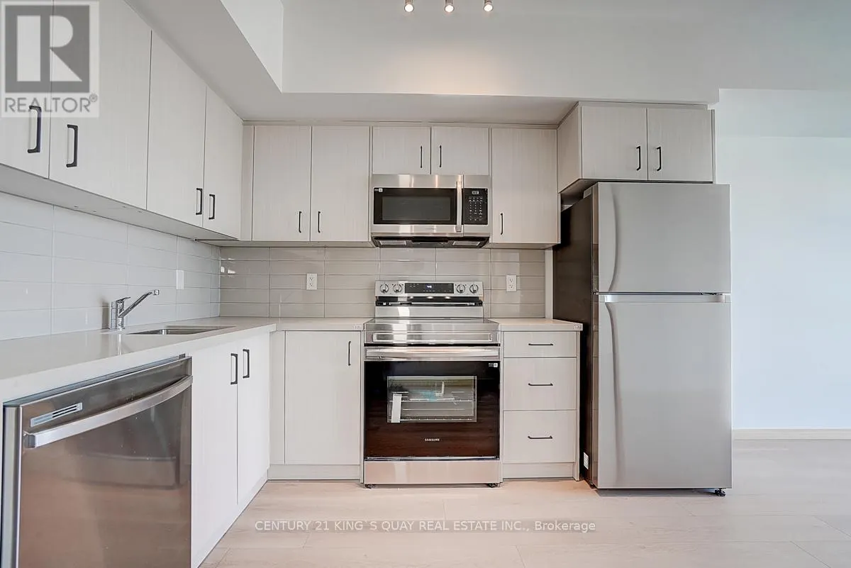 911 - 3421 SHEPPARD AVENUE E