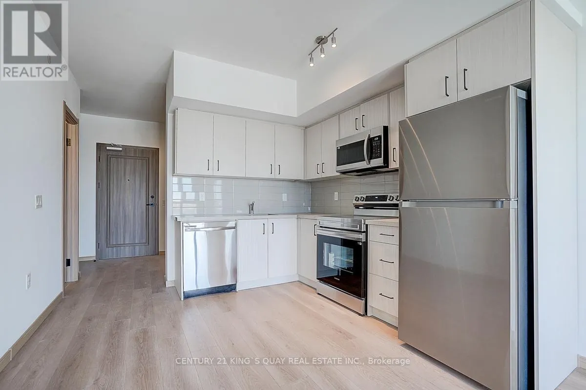 911 - 3421 SHEPPARD AVENUE E