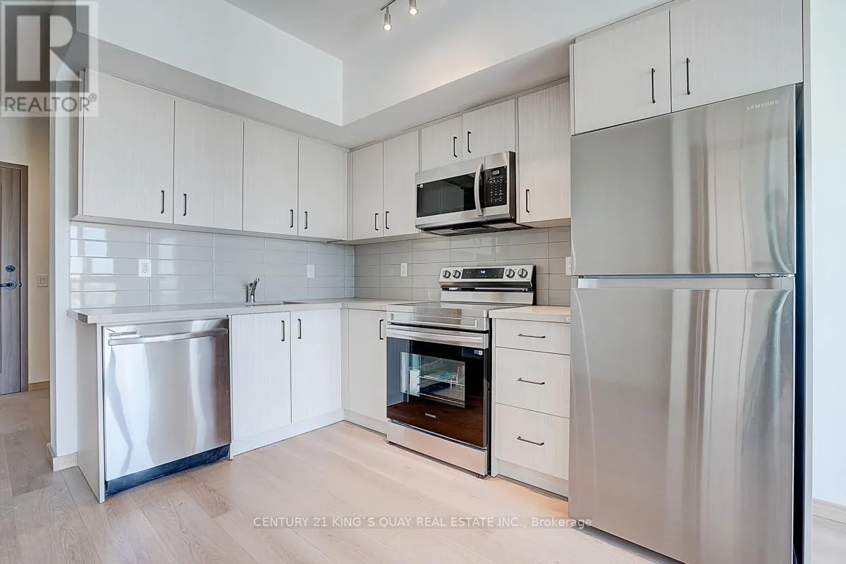 911 - 3421 SHEPPARD AVENUE E