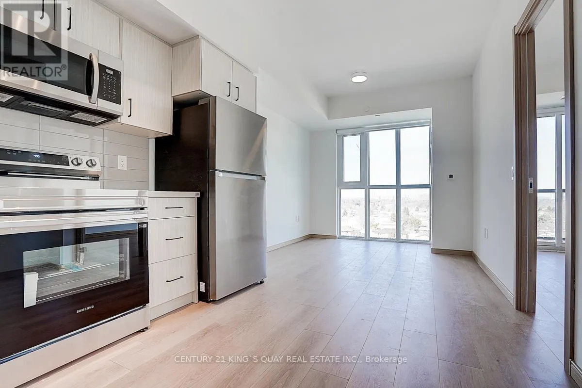 911 - 3421 SHEPPARD AVENUE E