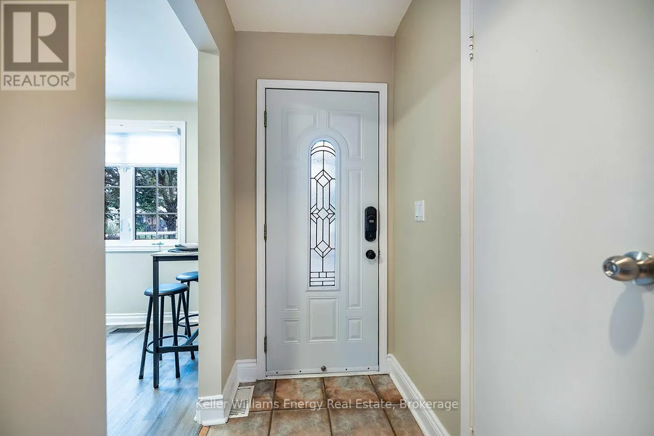 340 POMPANO COURT