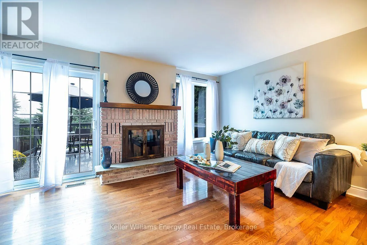 340 POMPANO COURT