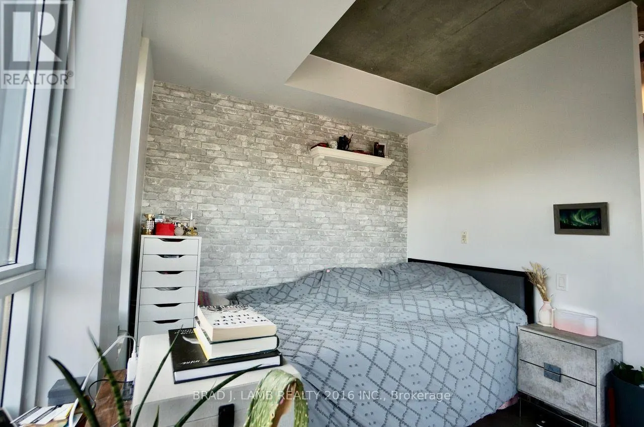 312 - 60 HASLETT AVENUE W