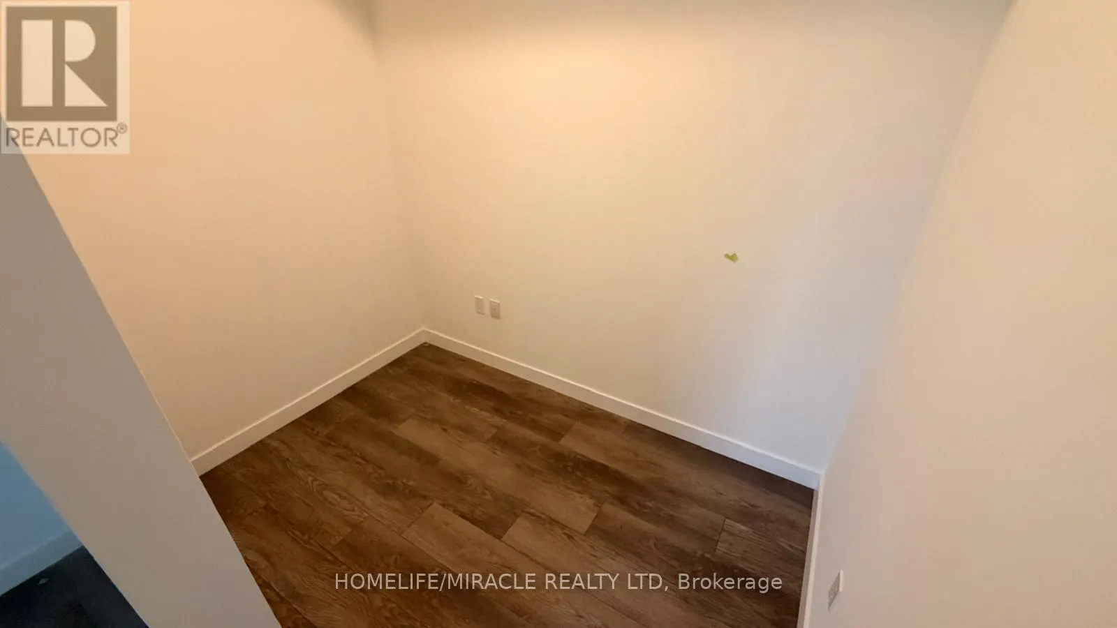 534 - 1635 MILITARY TRAIL