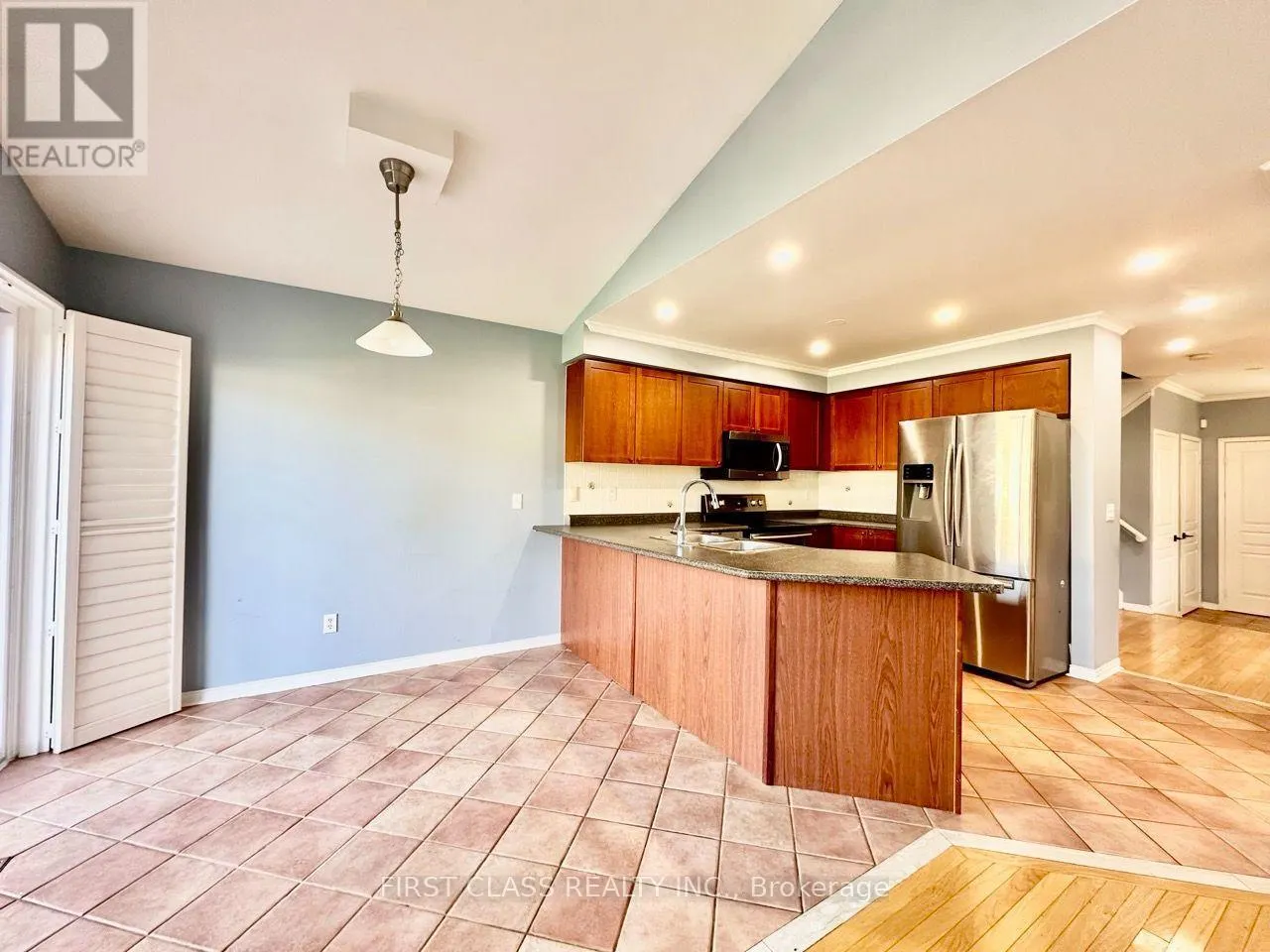 85 SHENANDOAH DRIVE