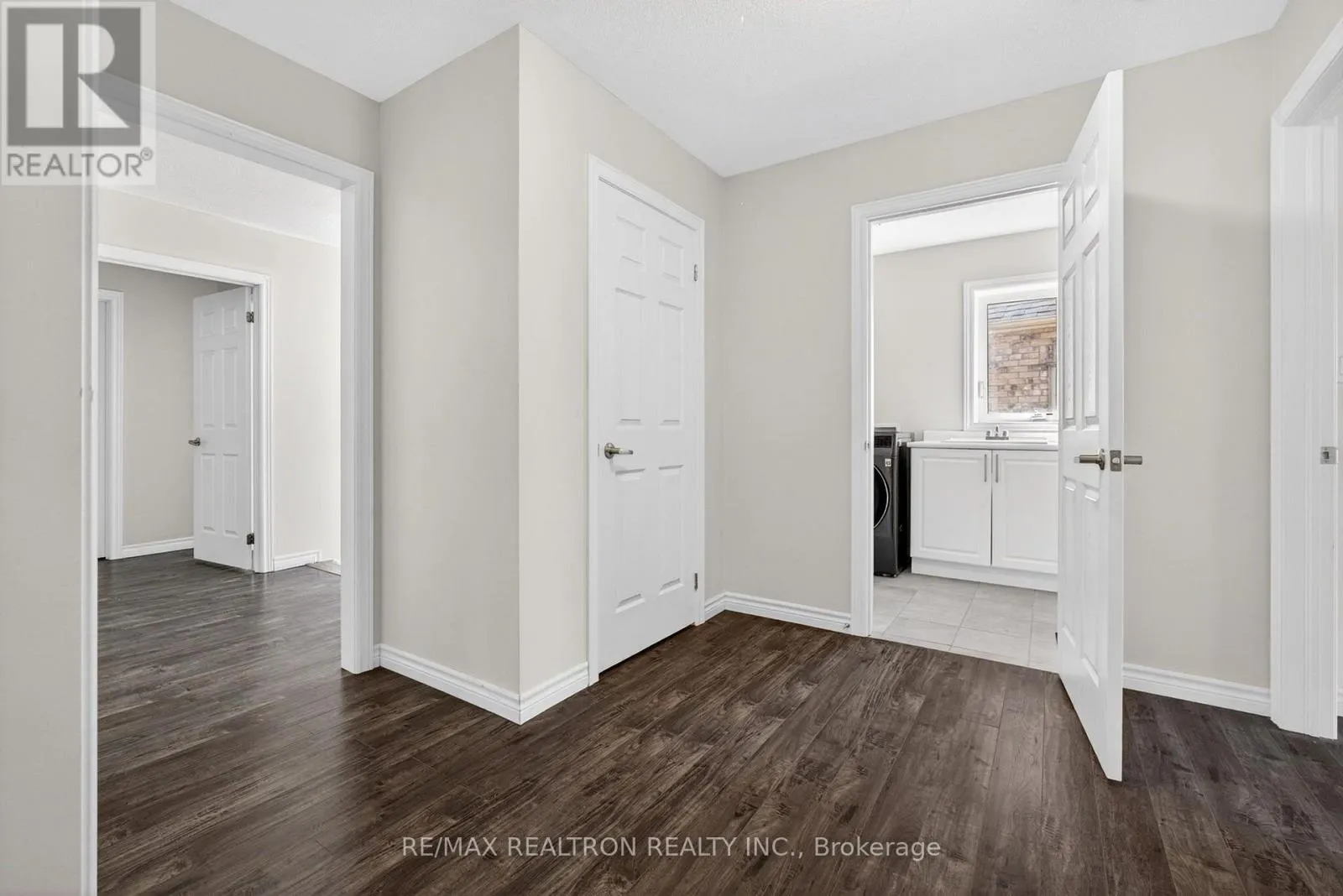 23 DOUGLAS KEMP CRESCENT