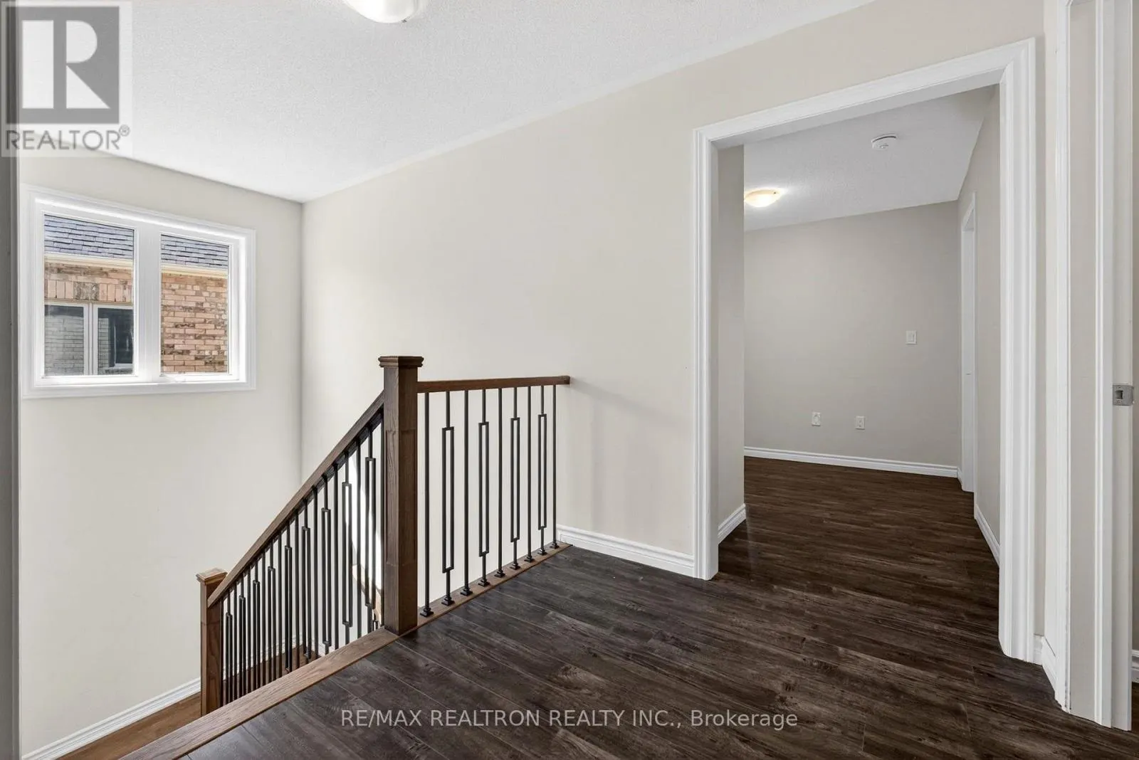 23 DOUGLAS KEMP CRESCENT