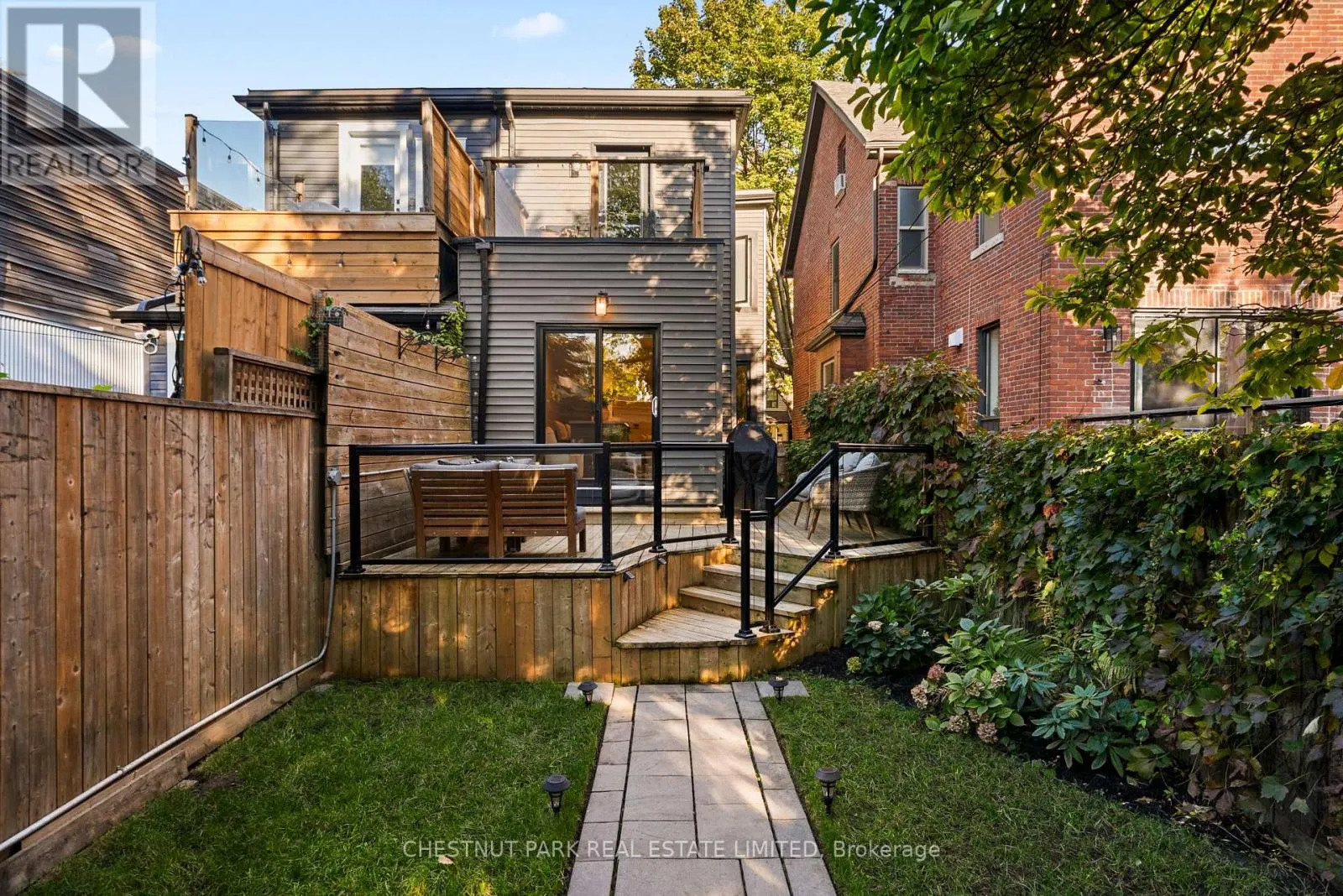 40 MORSE STREET