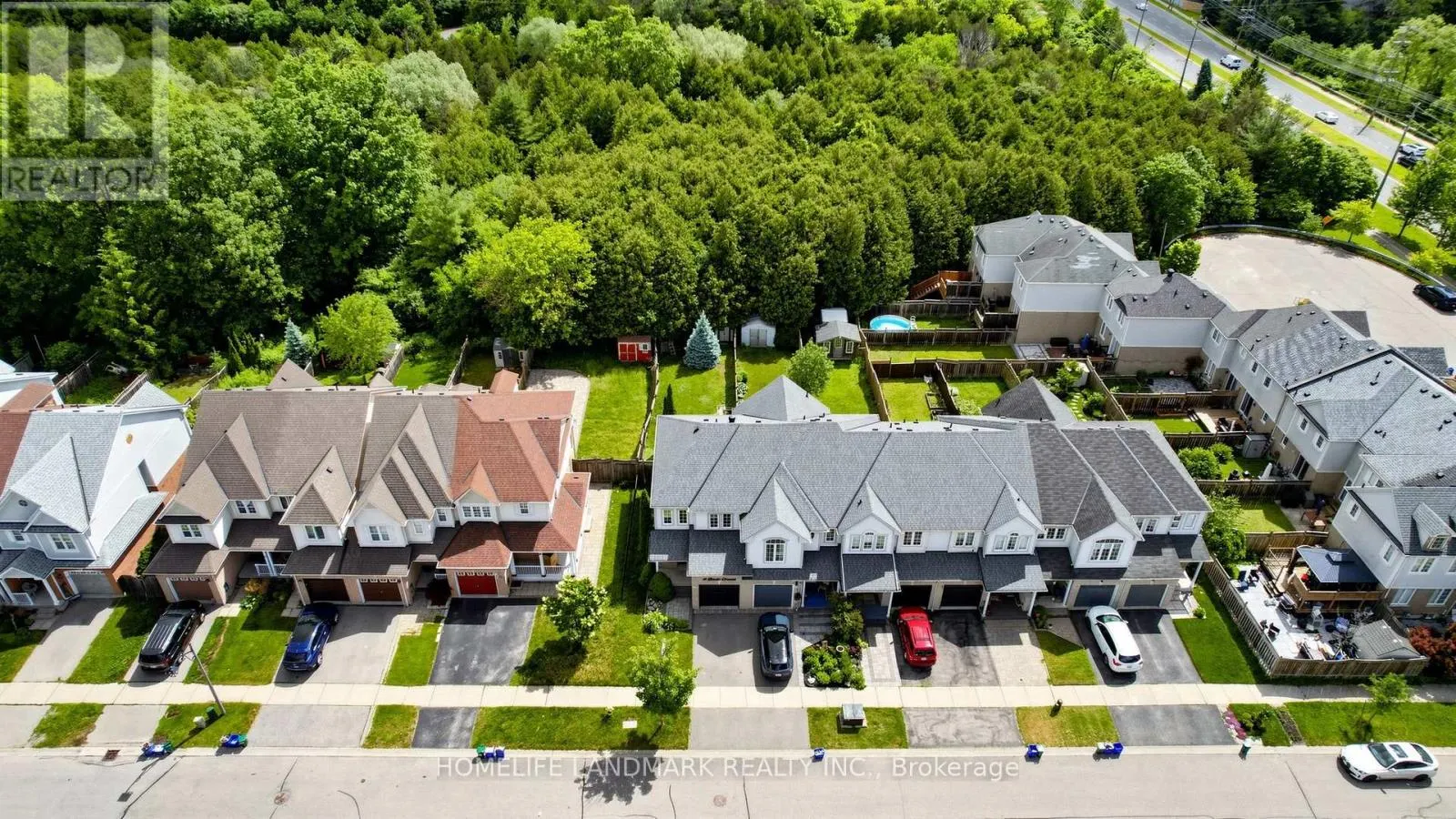 78 BONELLO CRESCENT