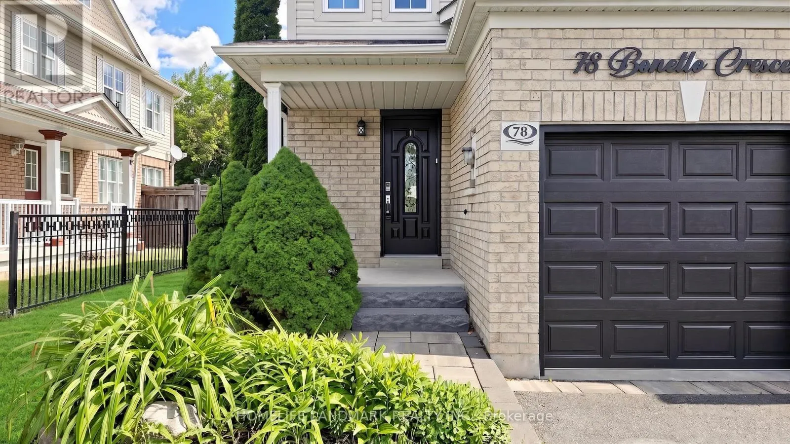 78 BONELLO CRESCENT